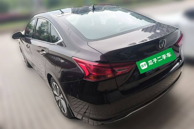 Used CHANGAN Raeton CC 2018 1.5T Automatic Zhiya Model China V Standard Exterior 3