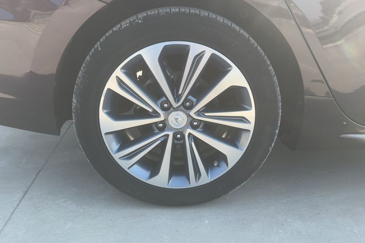 Used CHANGAN Raeton CC 2018 1.5T Automatic Zunya Model China V Standard Exterior 3