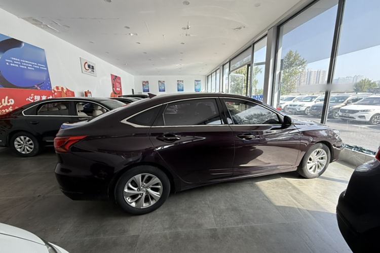 Used CHANGAN Raeton CC 2018 1.5T Automatic Elegant Version China V Standard Exterior 5