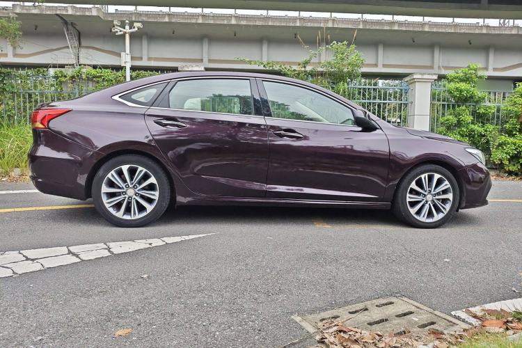 Used CHANGAN Raeton CC 2018 1.5T Automatic Zhiya Model China V Standard Exterior 8