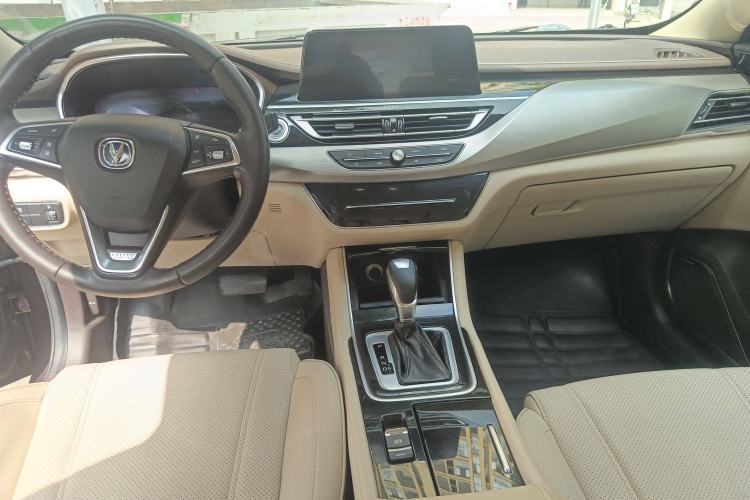 Used CHANGAN Raeton CC 2018 1.5T Automatic Zhiya Model China V Standard Gear Lever