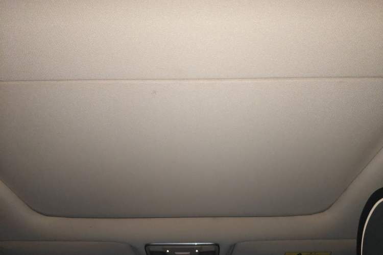 Used CHANGAN Raeton CC 2018 1.5T Automatic Zhiya Model China V Standard Headliner