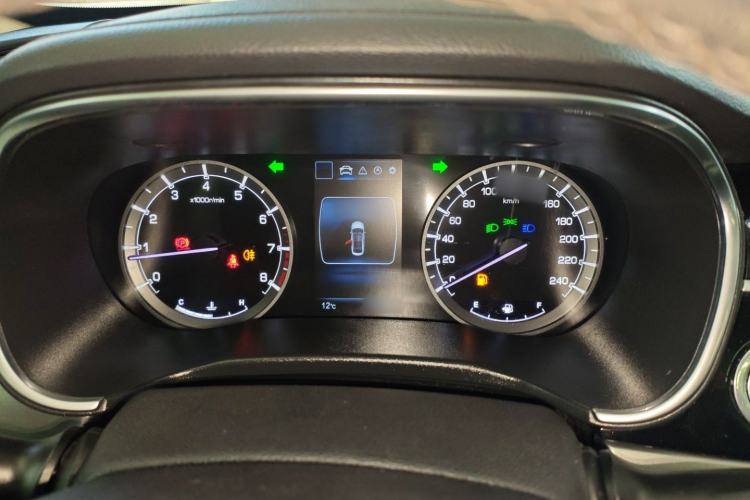 Used CHANGAN Raeton CC 2018 1.5T Manual Luxury Model China V Standard Instrument Cluster