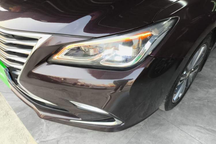 Used CHANGAN Raeton CC 2018 1.5T Automatic Zhiya Model China V Standard Left Front Headlight