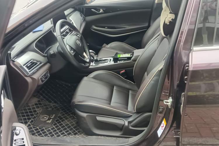 Used CHANGAN Raeton CC 2018 1.5T Automatic Haoya Model Guangmang Edition China V Standard Left Front Seat