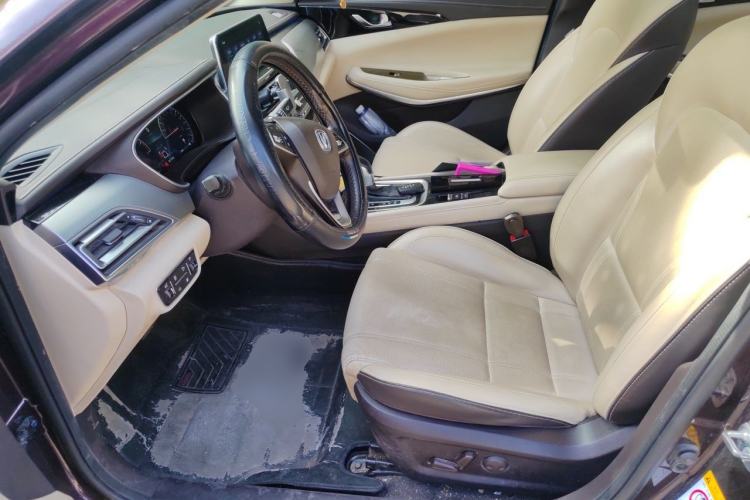 Used CHANGAN Raeton CC 2018 1.5T Automatic Zunya Model China V Standard Left Front Seat