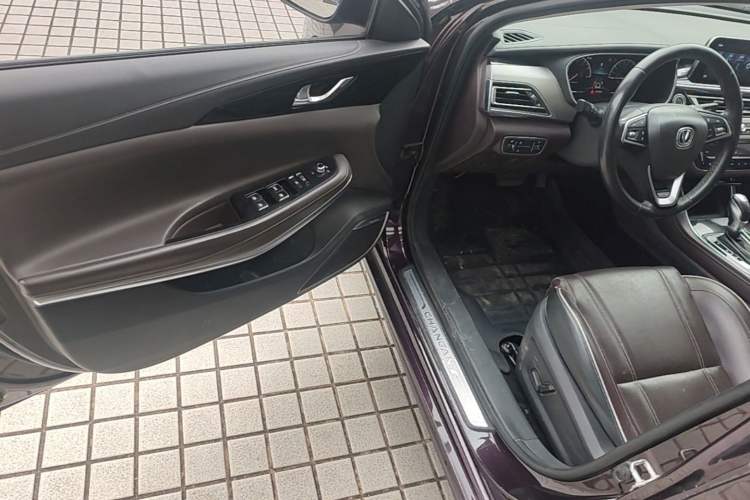 Used CHANGAN Raeton CC 2018 1.5T Automatic Zhiya Model China V Standard Left Front Seat