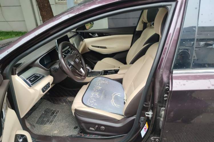 Used CHANGAN Raeton CC 2018 1.5T Automatic Zunya Model China V Standard Left Front Seat