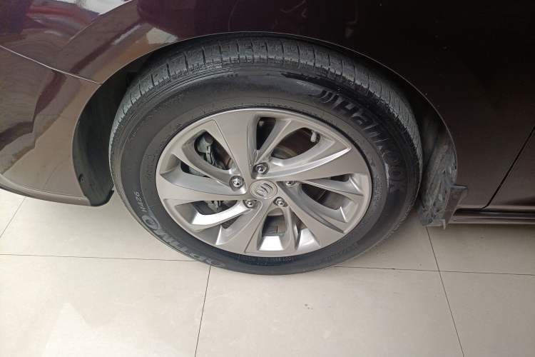 Used CHANGAN Raeton CC 2018 1.5T Automatic Elegant Version China V Standard Left Front Wheel Hub