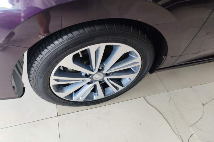 Used CHANGAN Raeton CC 2018 1.5T Automatic Haoya Model Guangmang Edition China V Standard Left Front Wheel Hub