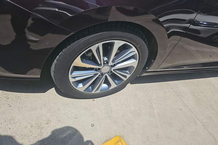 Used CHANGAN Raeton CC 2018 1.5T Automatic Zhiya Model China V Standard Left Front Wheel Hub