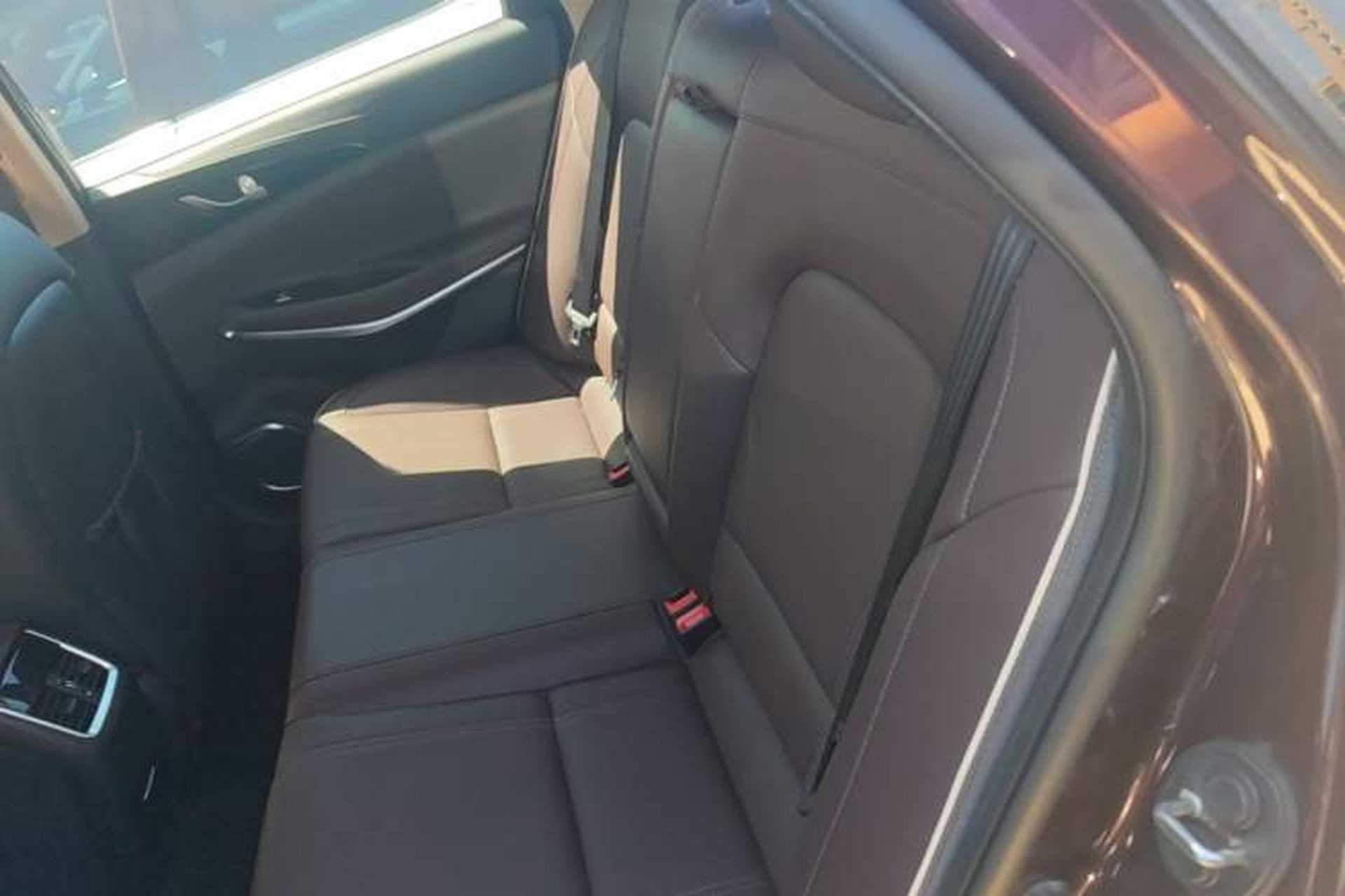 Used CHANGAN Raeton CC 2018 1.5T Automatic Haoya Model China V Standard Left Rear Seat