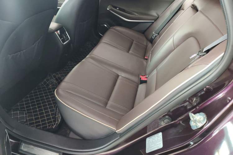 Used CHANGAN Raeton CC 2018 1.5T Automatic Haoya Model Guangmang Edition China V Standard Left Rear Seat