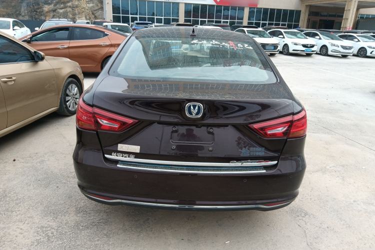 Used CHANGAN Raeton CC 2018 1.5T Automatic Elegant Version China V Standard Rear