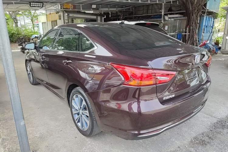 Used CHANGAN Raeton CC 2018 1.5T Automatic Zhiya Model China V Standard Rear Left 45 Deg