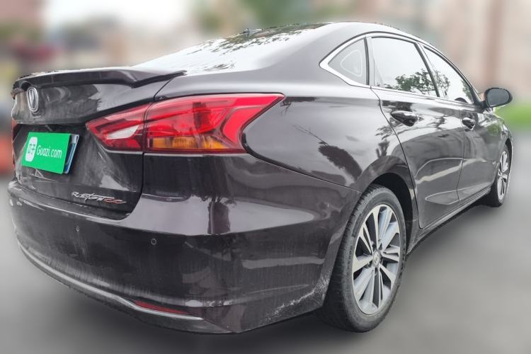 Used CHANGAN Raeton CC 2018 1.5T Manual Luxury Model China V Standard Rear Right 45 Deg