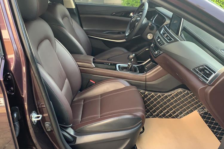 Used CHANGAN Raeton CC 2018 1.5T Manual Elegant Model China V Standard Right Front Seat