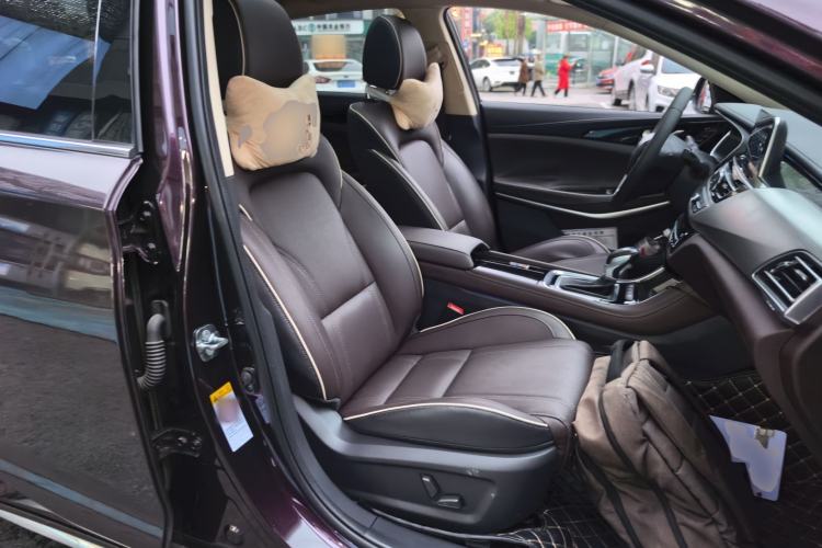 Used CHANGAN Raeton CC 2018 1.5T Automatic Zunya Model China V Standard Right Front Seat