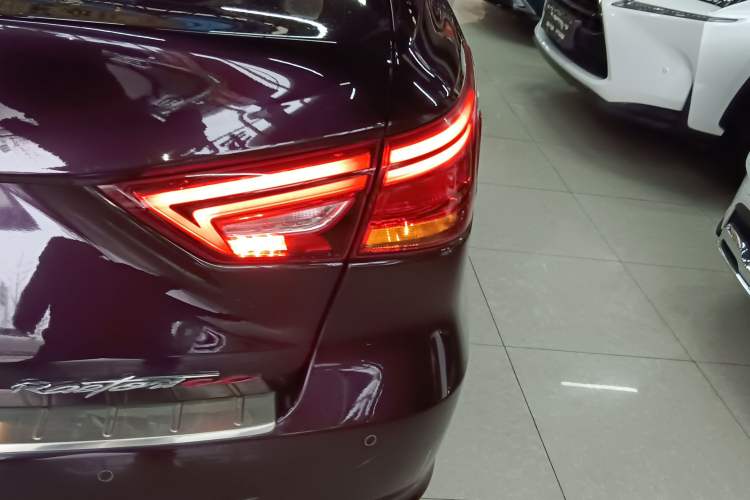 Used CHANGAN Raeton CC 2018 1.5T Manual Elegant Model China V Standard Right Rear Taillight