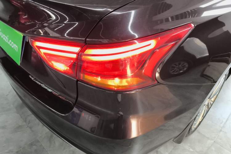 Used CHANGAN Raeton CC 2018 1.5T Automatic Zhiya Model China V Standard Right Rear Taillight