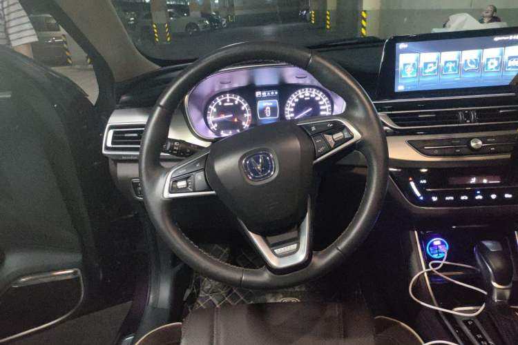Used CHANGAN Raeton CC 2018 1.5T Automatic Haoya Model China V Standard Steering Wheel