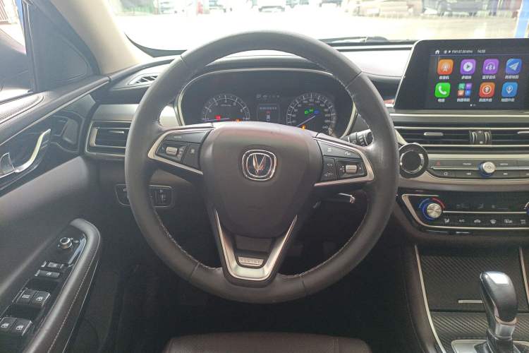 Used CHANGAN Raeton CC 2018 1.5T Automatic Elegant Version China V Standard Steering Wheel