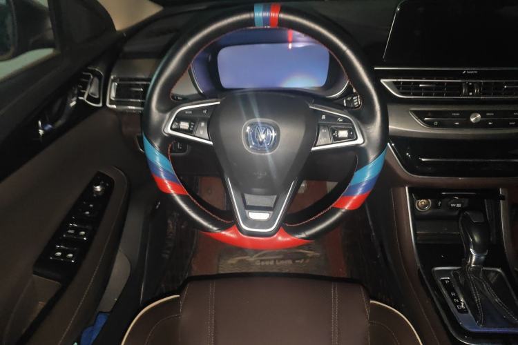 Used CHANGAN Raeton CC 2018 1.5T Automatic Zhiya Model China V Standard Steering Wheel