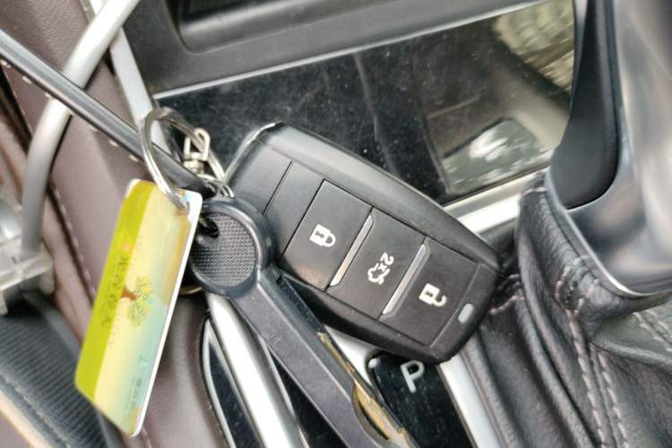 Used CHANGAN Raeton CC 2018 1.5T Automatic Zhiya Model China V Standard Vehicle Key