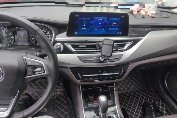 Used CHANGAN Raeton CC 2018 1.5T Automatic Haoya Model China V Standard Audio And AC Panel
