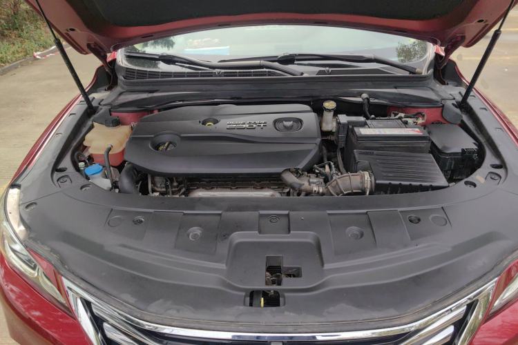 Used CHANGAN Raeton CC 2018 1.5T Automatic Haoya Model China V Standard Engine Bay