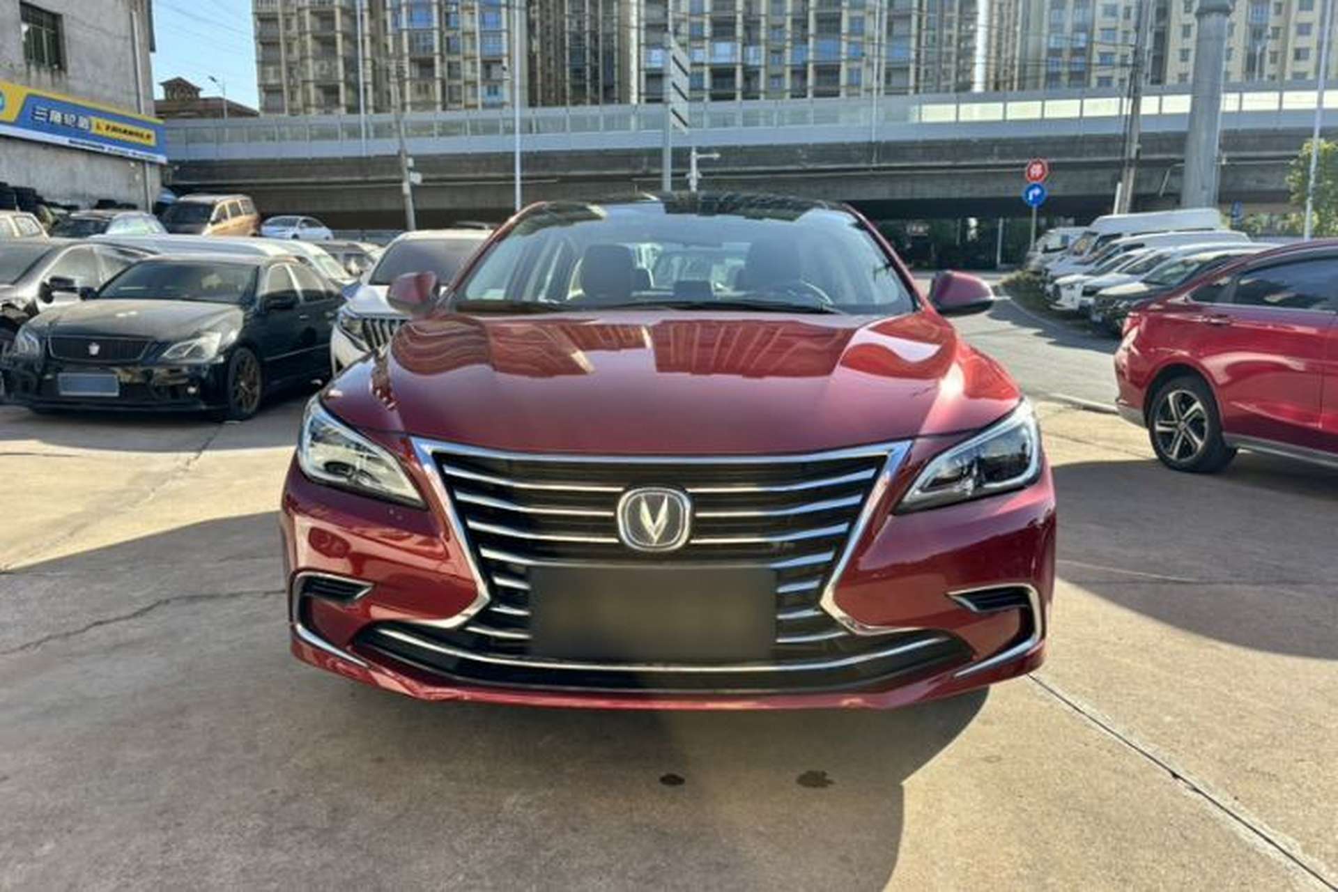 Used CHANGAN Raeton CC 2018 1.5T Manual Luxury Model China V Standard Exterior 1