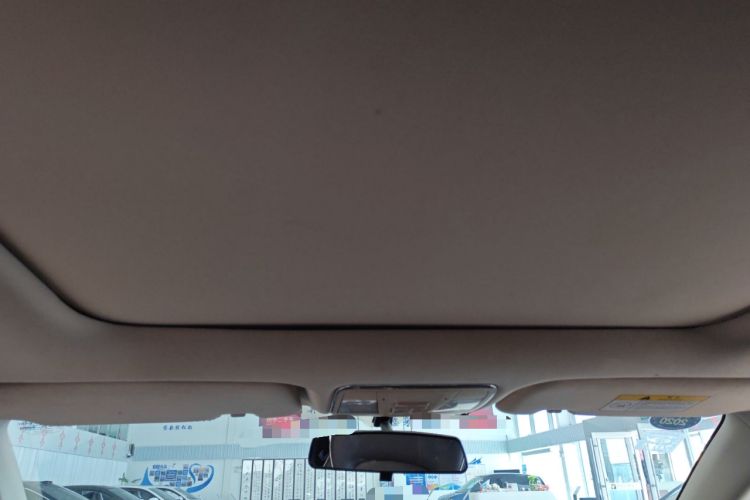 Used CHANGAN Raeton CC 2018 1.5T Automatic Haoya Model China V Standard Headliner