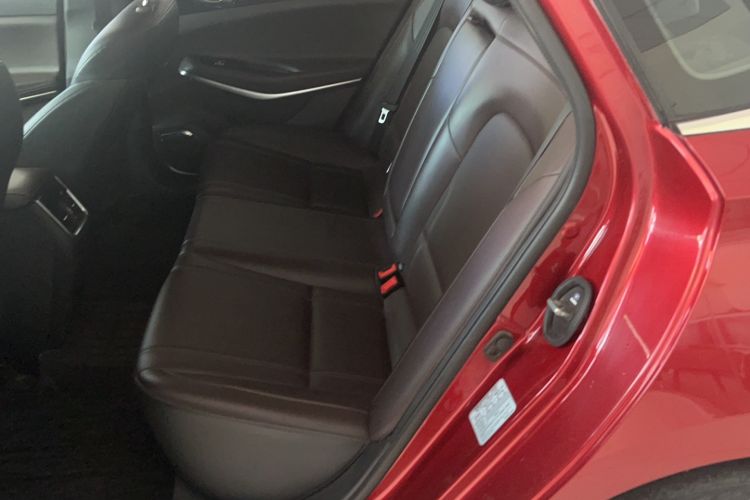 Used CHANGAN Raeton CC 2018 1.5T Manual Elegant Model China V Standard Interior 1