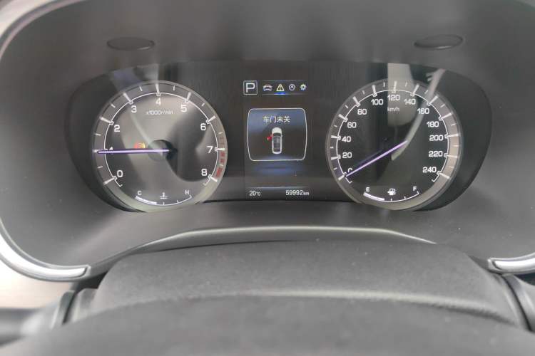 Used CHANGAN Raeton CC 2018 1.5T Automatic Haoya Model China V Standard Odometer Close Up