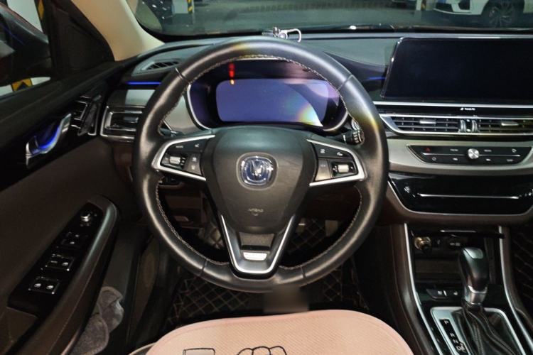 Used CHANGAN Raeton CC 2018 1.5T Automatic Zunya Model China V Standard Steering Wheel
