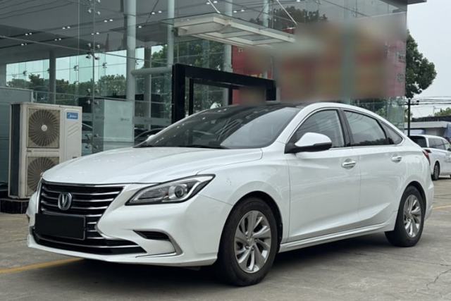 Used CHANGAN Raeton CC 2018 1.5T Automatic Elegant Starry Edition China V Standard