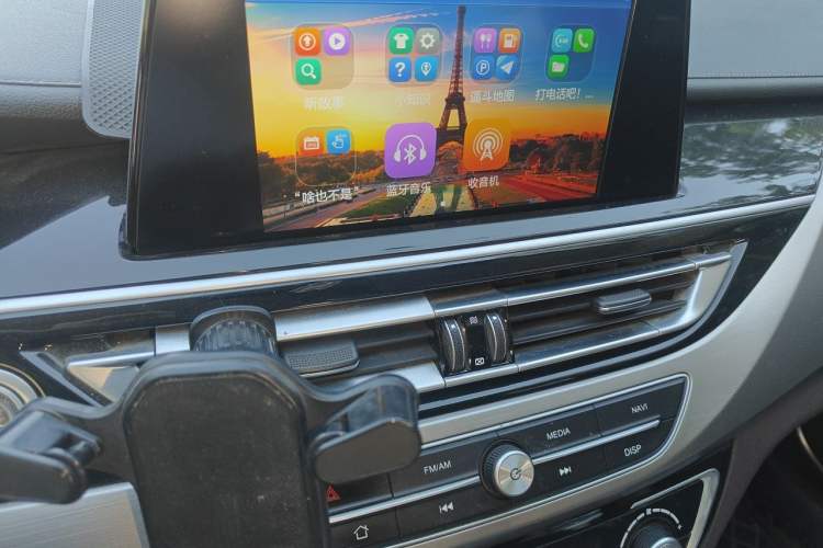 Used CHANGAN Raeton CC 2018 1.5T Automatic Elegant Starry Edition China V Standard Audio And AC Panel