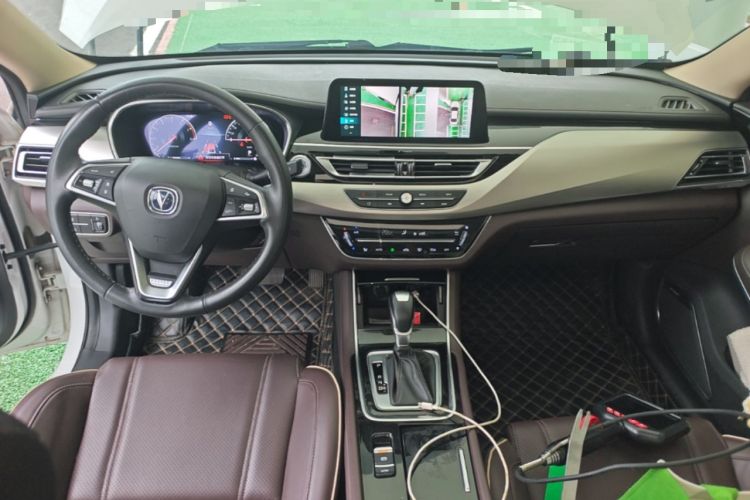 Used CHANGAN Raeton CC 2018 1.5T Automatic Zhiya Model China V Standard Center Console