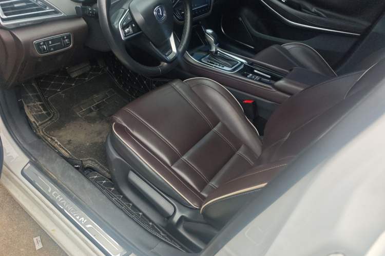 Used CHANGAN Raeton CC 2018 1.5T Automatic Haoya Model China V Standard Driver Seat