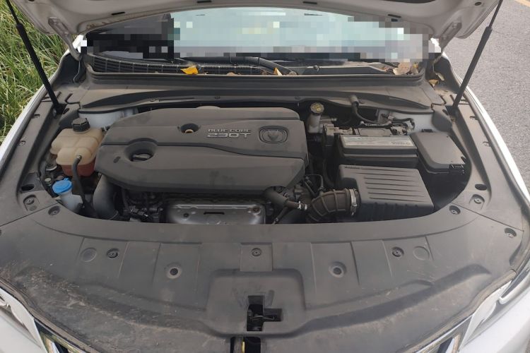 Used CHANGAN Raeton CC 2018 1.5T Automatic Haoya Model China V Standard Engine Bay