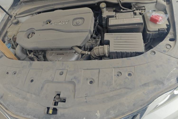 Used CHANGAN Raeton CC 2018 1.5T Manual Elegant Model China V Standard Engine Bay