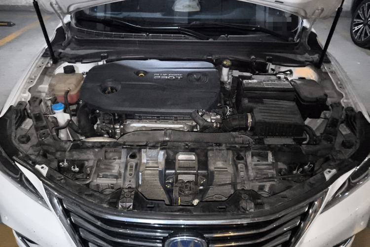 Used CHANGAN Raeton CC 2018 1.5T Automatic Zunya Model China V Standard Engine Bay