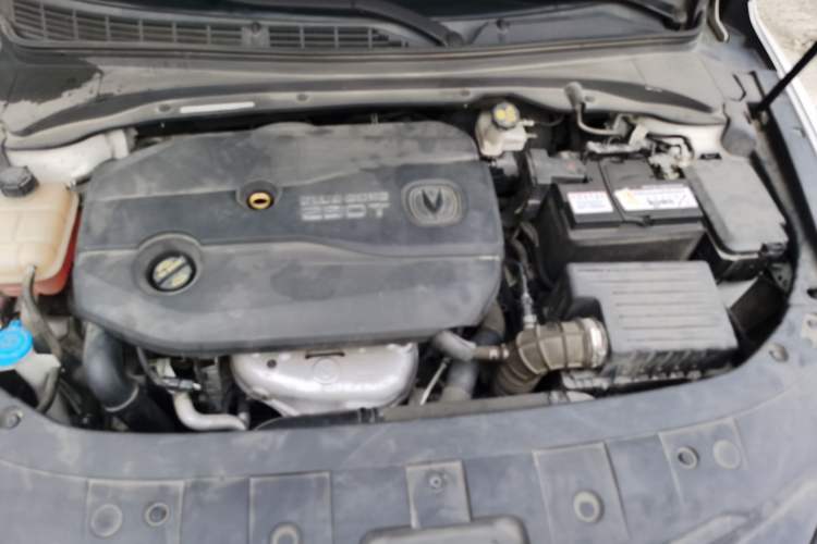 Used CHANGAN Raeton CC 2018 1.5T Automatic Haoya Model China V Standard Engine Bay Left