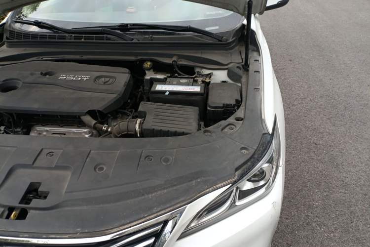 Used CHANGAN Raeton CC 2018 1.5T Automatic Haoya Model China V Standard Engine Bay Left