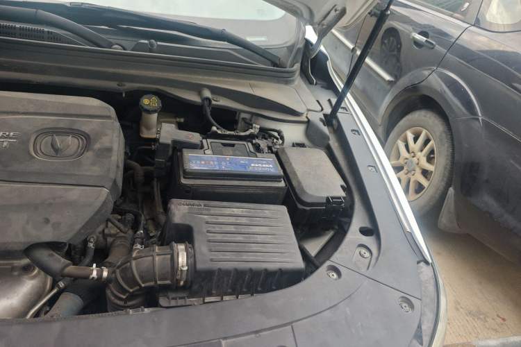 Used CHANGAN Raeton CC 2018 1.5T Automatic Haoya Model China V Standard Engine Bay Left