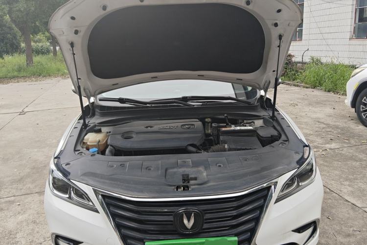 Used CHANGAN Raeton CC 2018 1.5T Automatic Haoya Model Guangmang Edition China V Standard Engine Bay