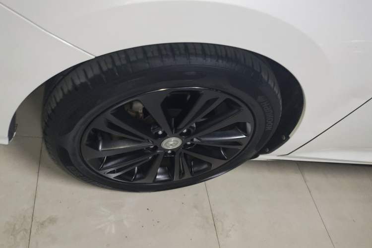 Used CHANGAN Raeton CC 2018 1.5T Automatic Haoya Model Guangmang Edition China V Standard Exterior 1