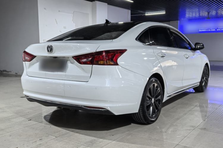 Used CHANGAN Raeton CC 2018 1.5T Automatic Haoya Model Guangmang Edition China V Standard Exterior 11