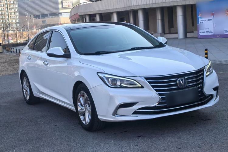 Used CHANGAN Raeton CC 2018 1.5T Automatic Elegant Starry Edition China V Standard Exterior 2