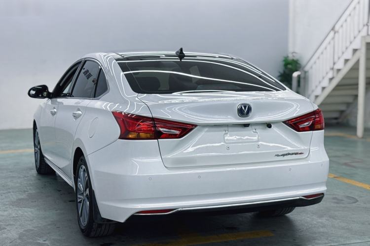 Used CHANGAN Raeton CC 2018 1.5T Automatic Zhiya Model China V Standard Exterior 4